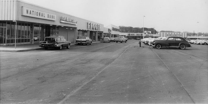 Jackson Crossing (Paka Plaza) - Historical Photos Of Paka Plaza From Mlive